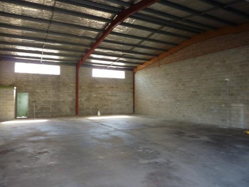 Bay 2/4 Coolabah Drive, Taree NSW 2430