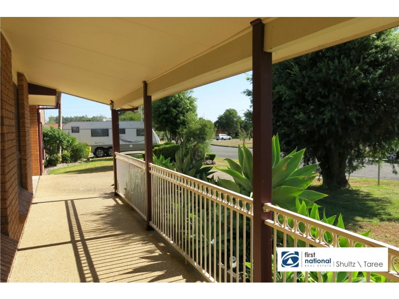 24 Bangalow Place, Taree NSW 2430