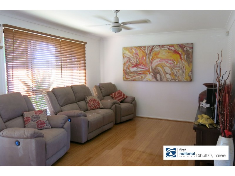 24 Bangalow Place, Taree NSW 2430