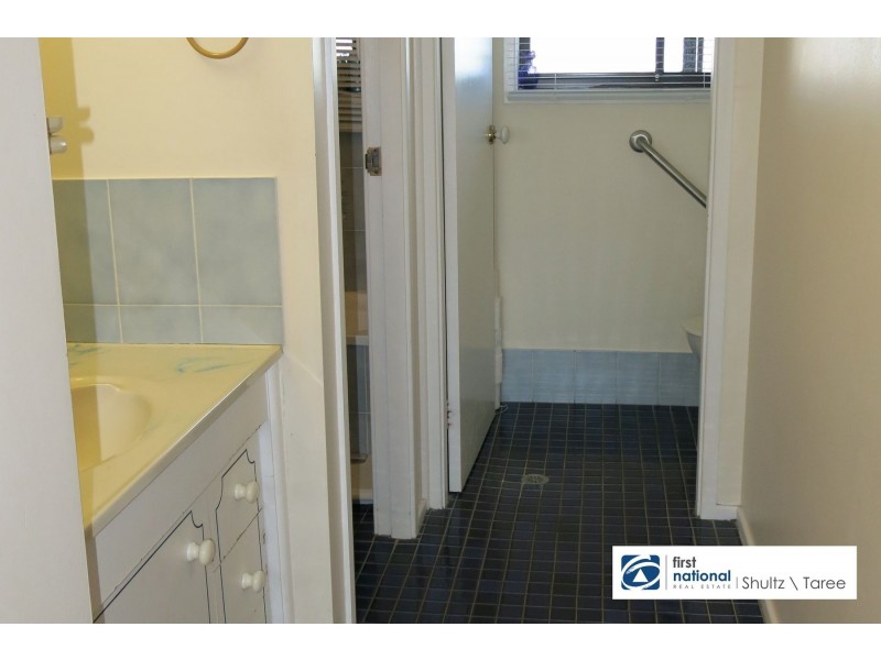 24 Bangalow Place, Taree NSW 2430