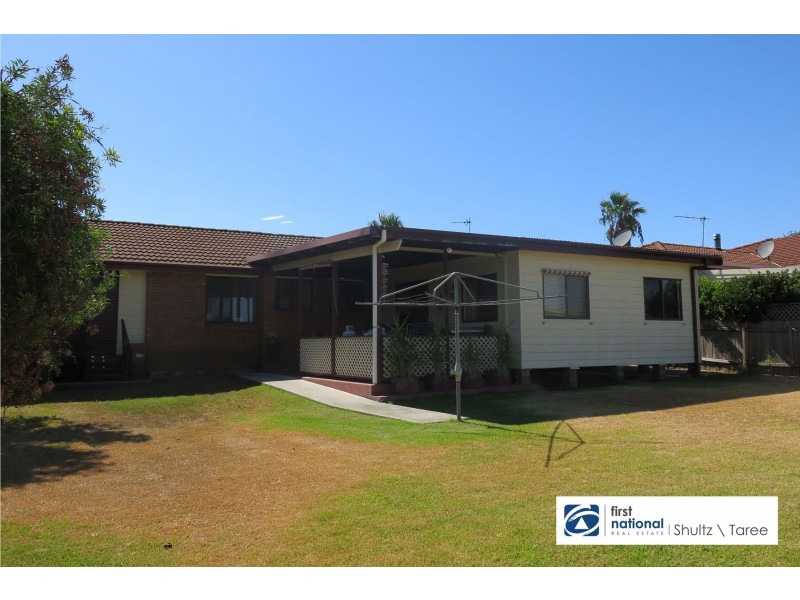 24 Bangalow Place, Taree NSW 2430