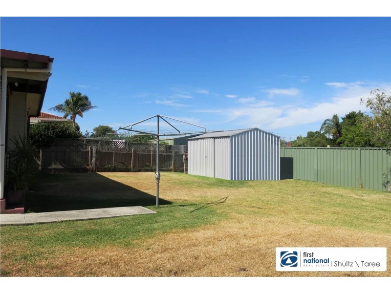 24 Bangalow Place, Taree NSW 2430