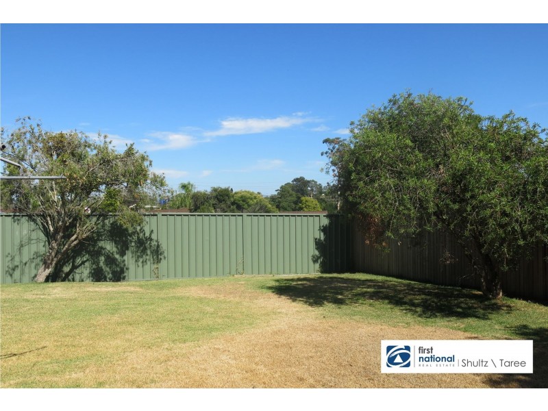 24 Bangalow Place, Taree NSW 2430
