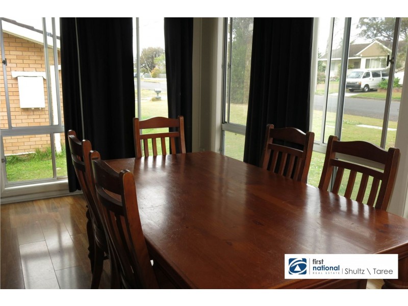 11 Bayview Crescent, Taree NSW 2430