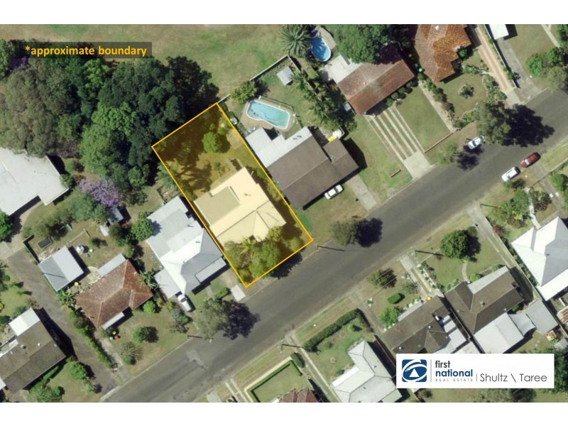 11 Bayview Crescent, Taree NSW 2430