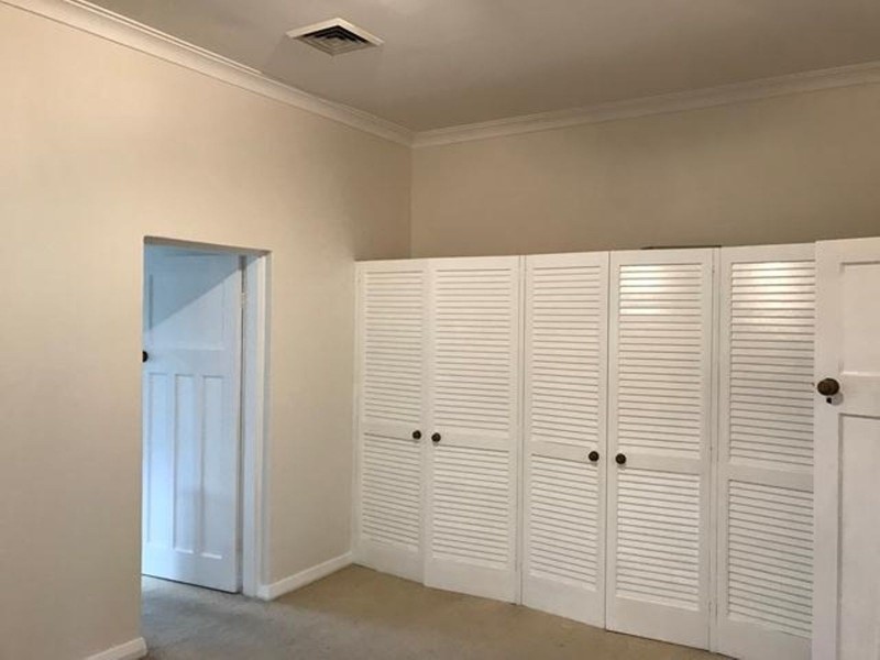 22 Macquarie Street, Taree NSW 2430