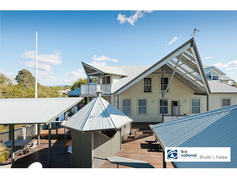 16A Crescent Avenue, Taree NSW 2430