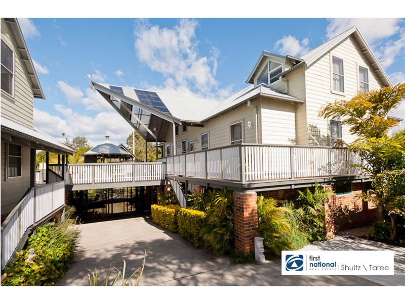 16A Crescent Avenue, Taree NSW 2430