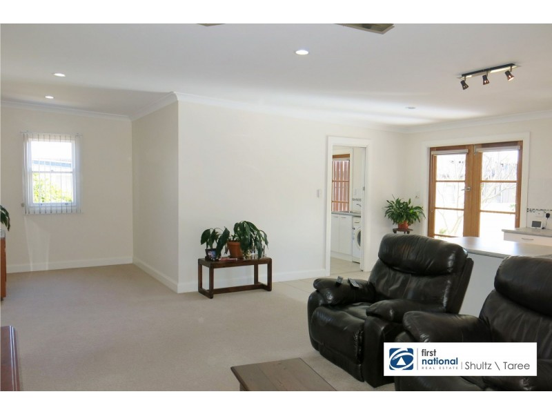 37 Edinburgh Drive, Taree NSW 2430