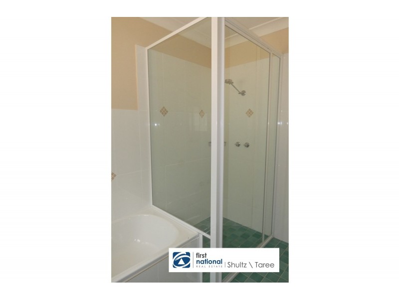 18 Hughes Street, Taree NSW 2430