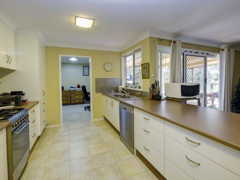 60 Ritchie Crescent, Taree NSW 2430
