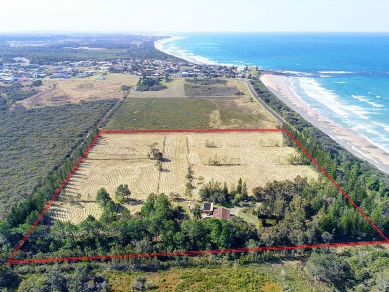 460 Saltwater Road, Wallabi Point NSW 2430