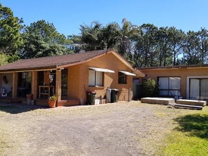 460 Saltwater Road, Wallabi Point NSW 2430