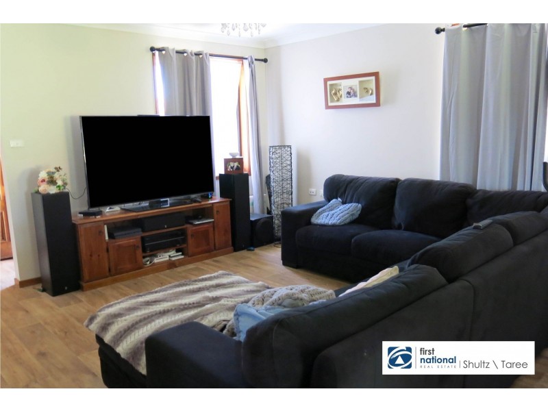 19 Sheppard Street, Old Bar NSW 2430