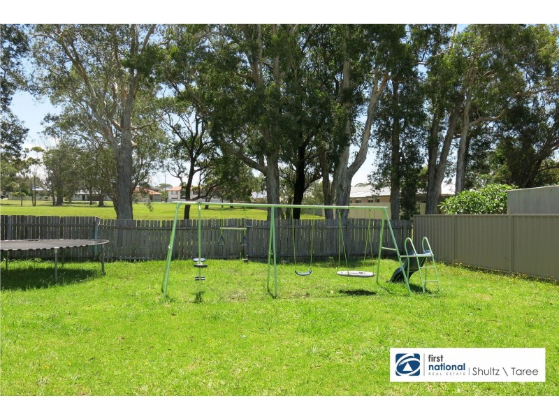 19 Sheppard Street, Old Bar NSW 2430