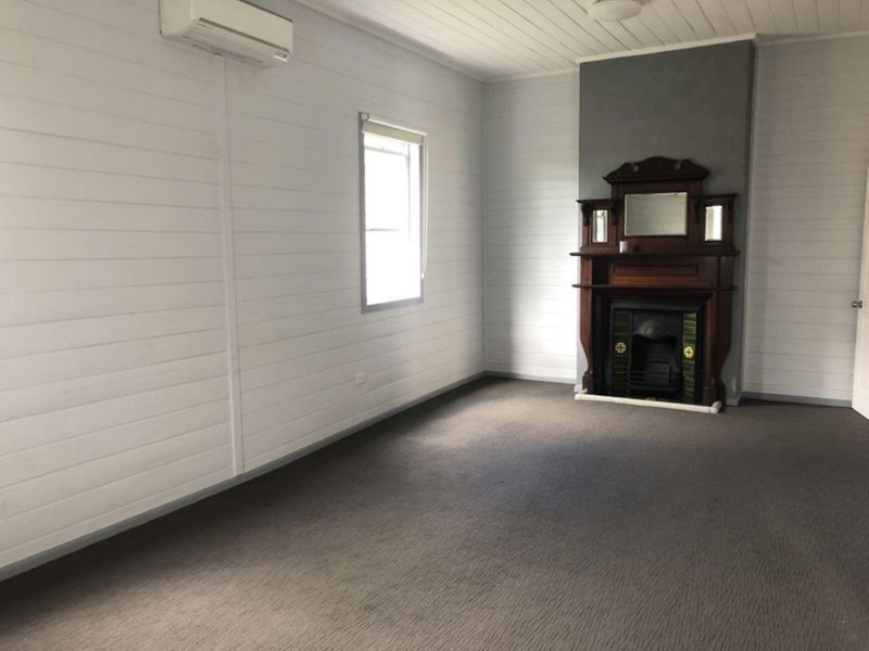 2 Flett Street, Taree NSW 2430