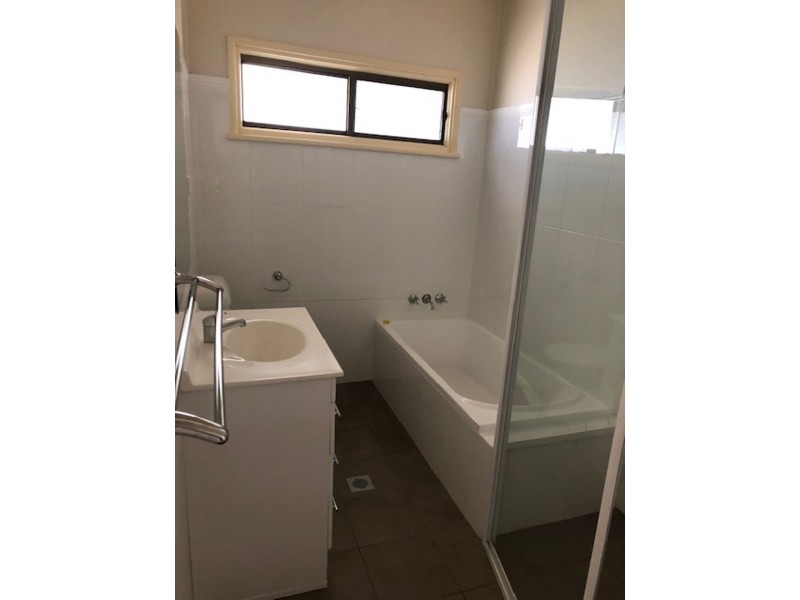 7 Kerle Street, Taree NSW 2430
