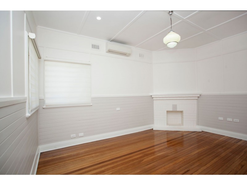 17 York Street, Taree NSW 2430