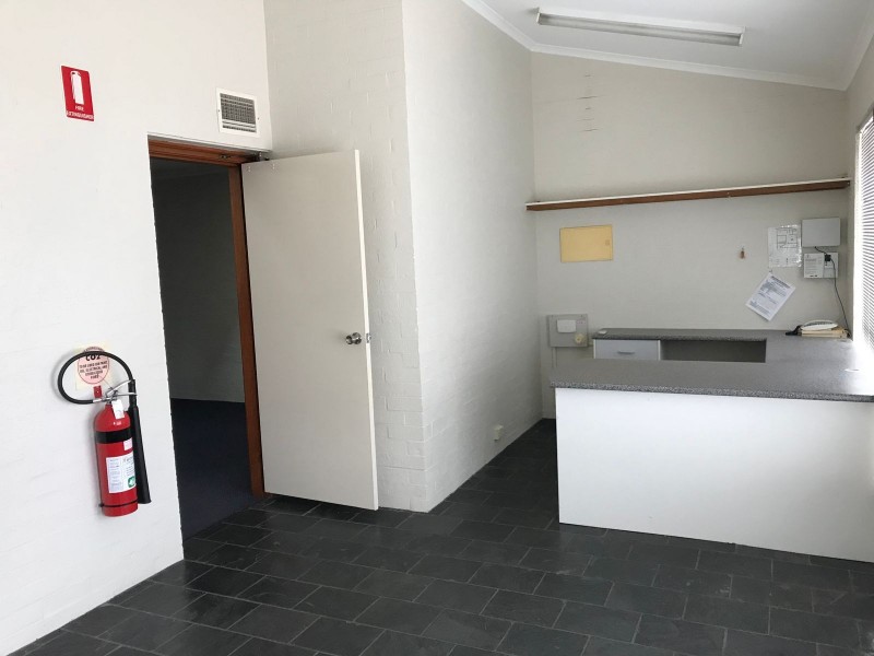 Part 2/49 Wynter Street, Taree NSW 2430