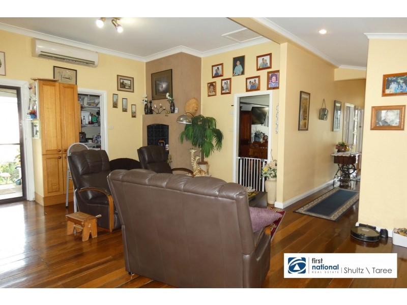 90 Cowper Street, Taree NSW 2430