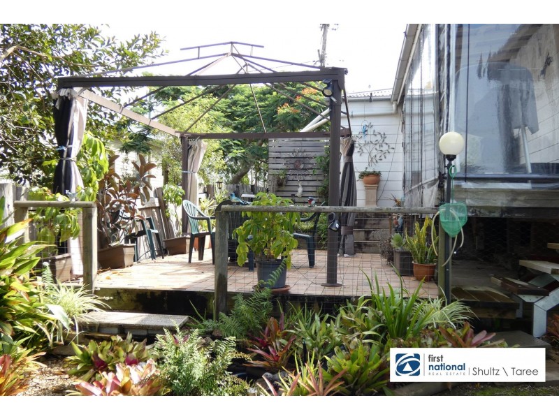 90 Cowper Street, Taree NSW 2430