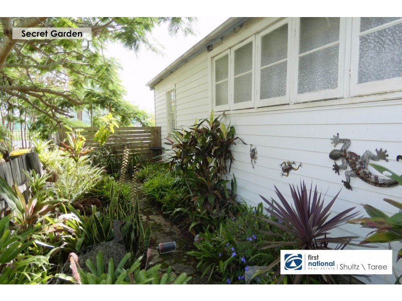 90 Cowper Street, Taree NSW 2430