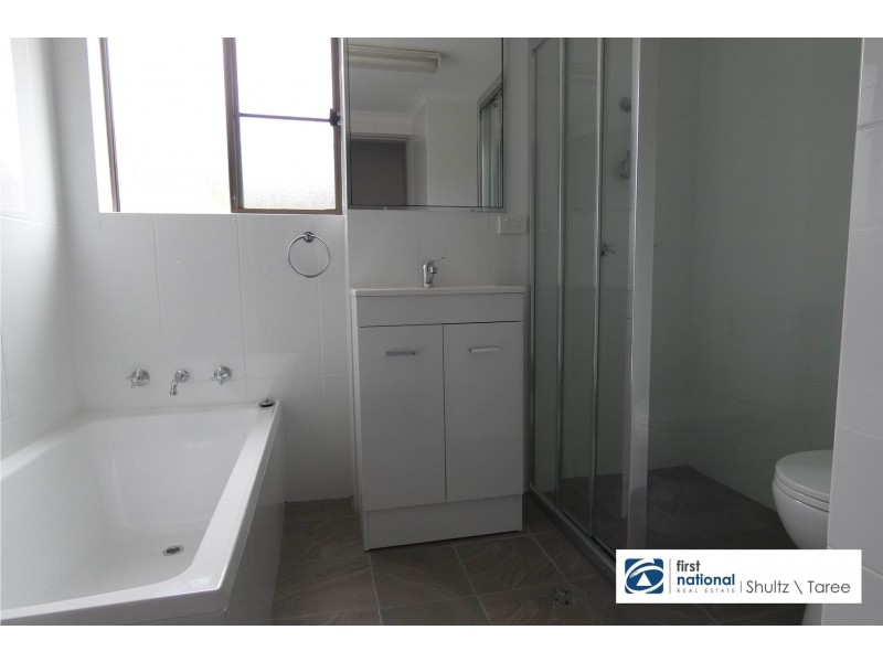 1/112 Albert Street, Taree NSW 2430
