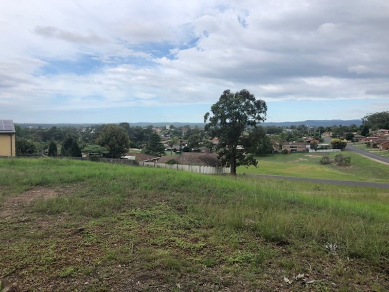 10 Allumba Close, Taree NSW 2430
