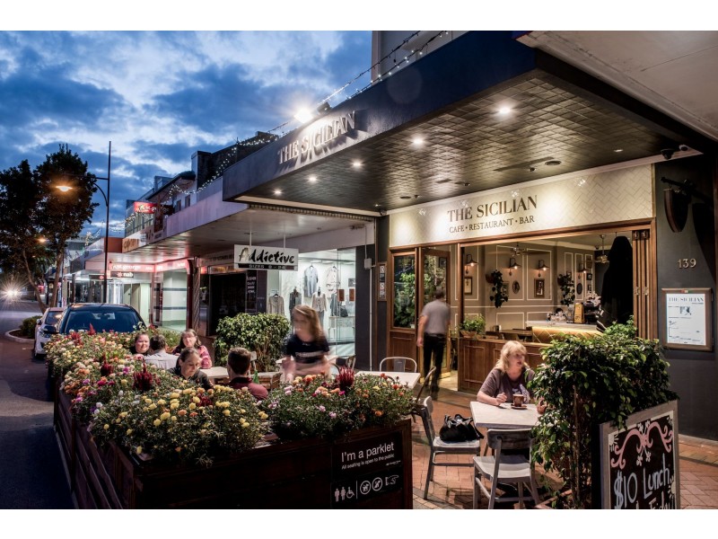 137-139 Victoria Street, Taree NSW 2430