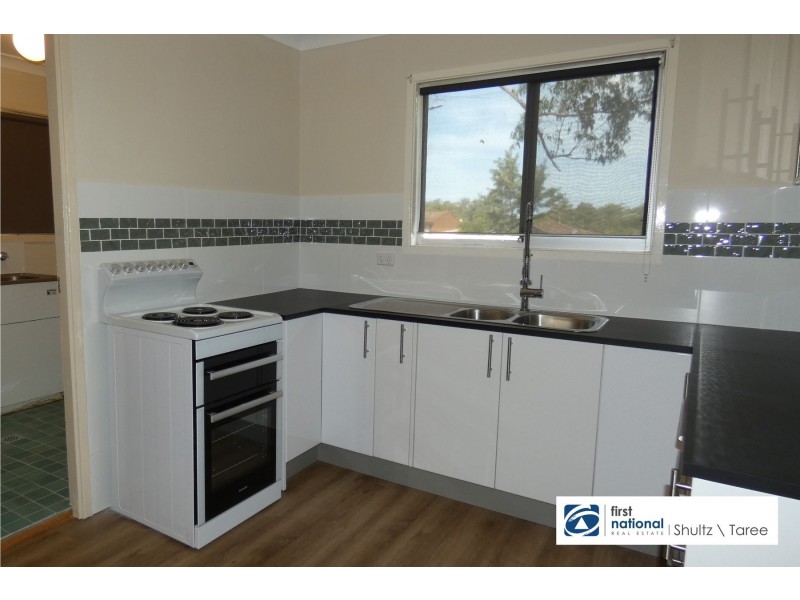 18 Hughes Street, Taree NSW 2430