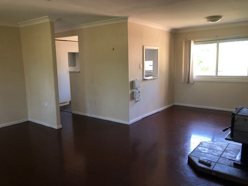 8 Deb Street, Taree NSW 2430