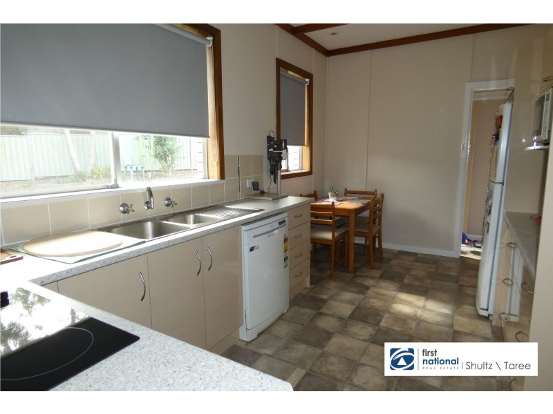 27 Nicoll Crescent, Taree NSW 2430