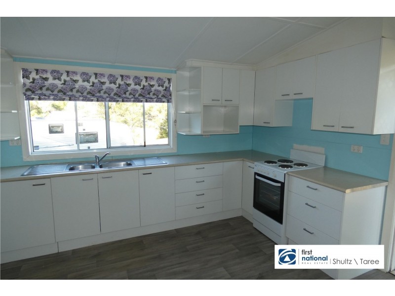 41-43 Primrose Street, Wingham NSW 2429