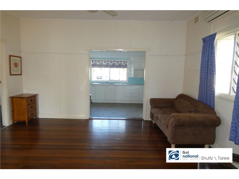 41-43 Primrose Street, Wingham NSW 2429