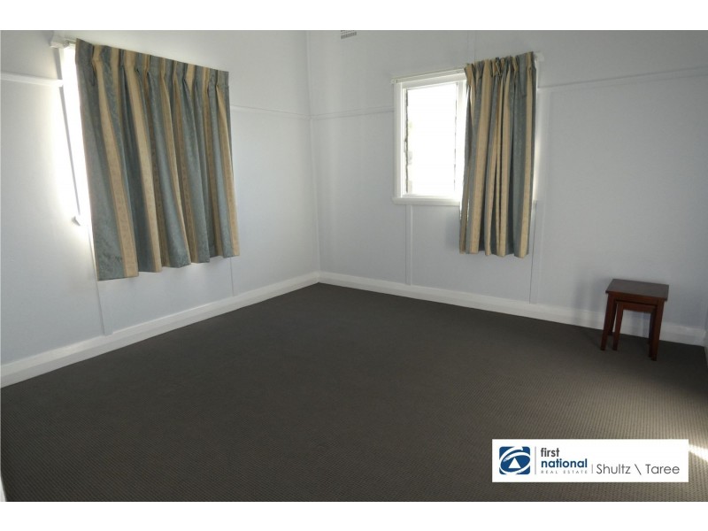 41-43 Primrose Street, Wingham NSW 2429