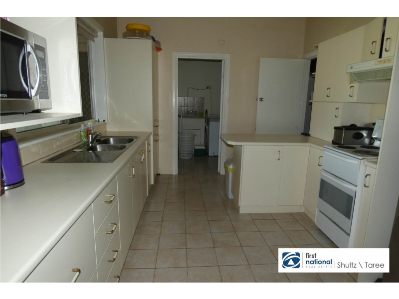 12 Chatham Avenue, Taree NSW 2430