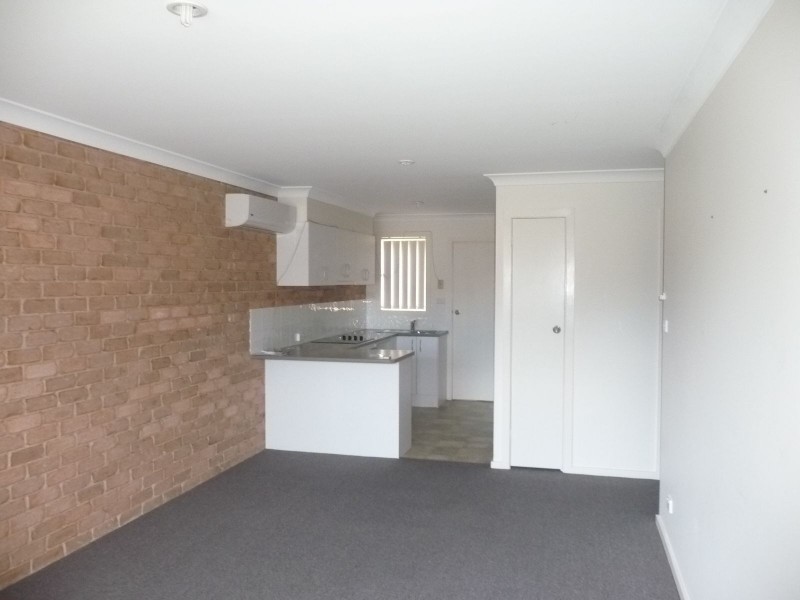 1/102A Albert Street, Taree NSW 2430