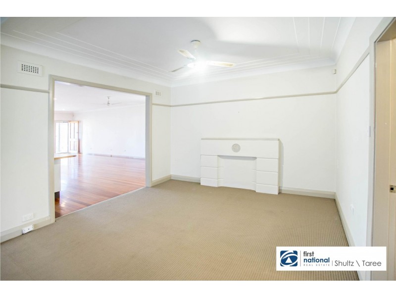 11 Spence Street, Taree NSW 2430