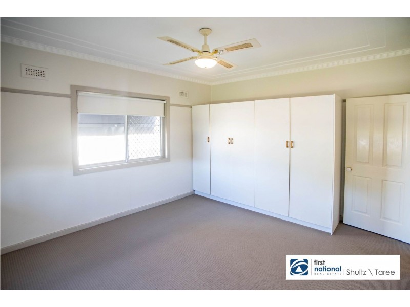 11 Spence Street, Taree NSW 2430
