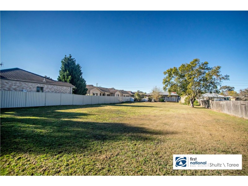 11 Spence Street, Taree NSW 2430