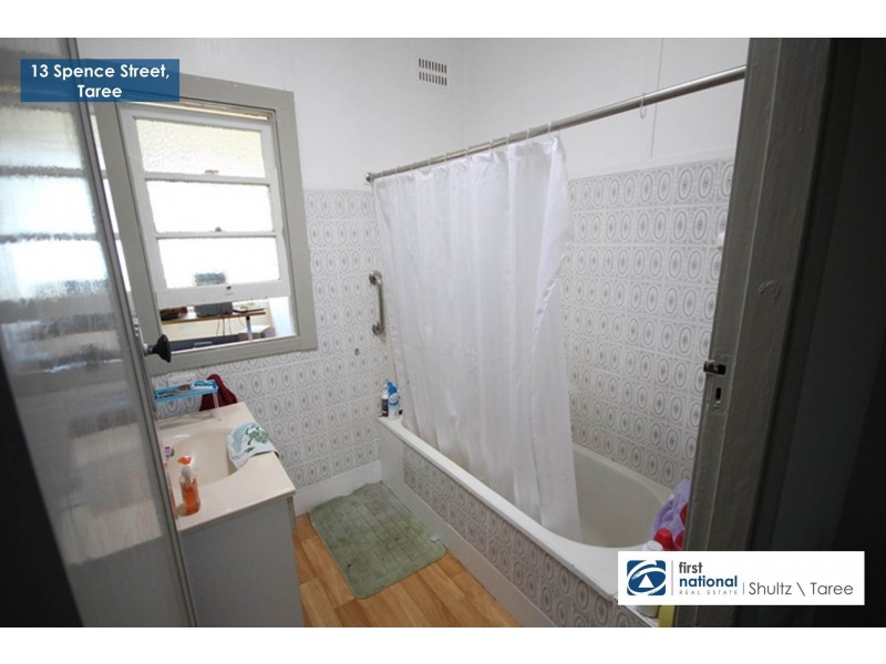 11 & 13 Spence Street, Taree NSW 2430