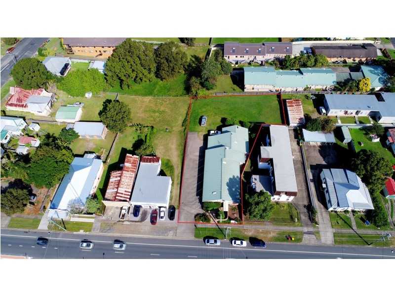 16 Commerce Street, Taree NSW 2430