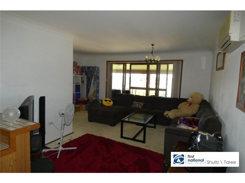 16 Coulston Street, Taree NSW 2430