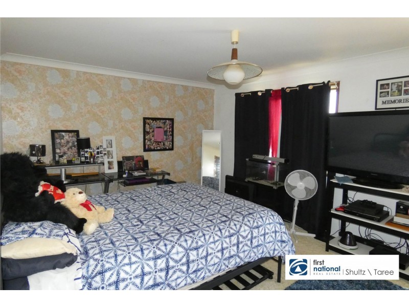 16 Coulston Street, Taree NSW 2430