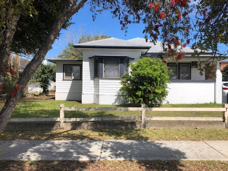 22 Boyce Street, Taree NSW 2430