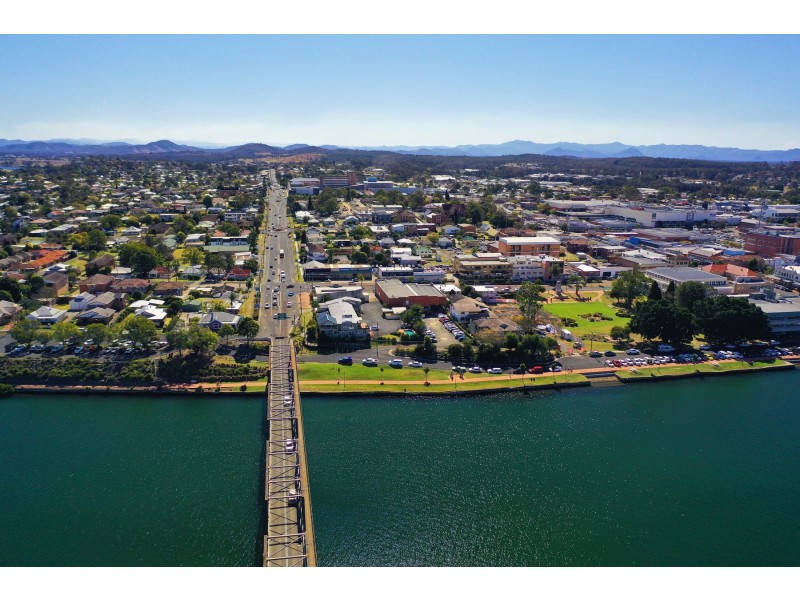 235-239 Victoria Street, Taree NSW 2430