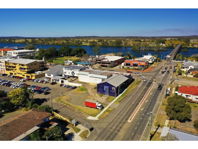 235-239 Victoria Street, Taree NSW 2430