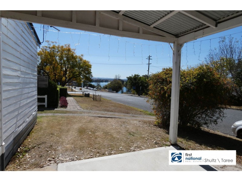 8 Manchester Street, Tinonee NSW 2430