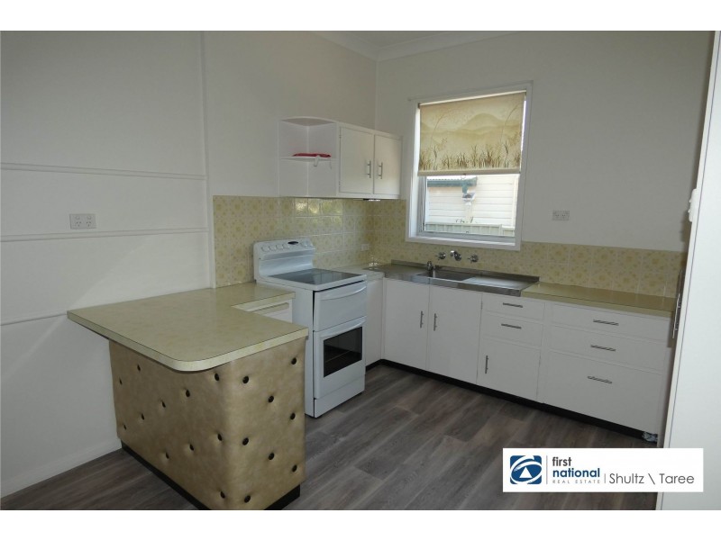 95 Edinburgh Drive, Taree NSW 2430