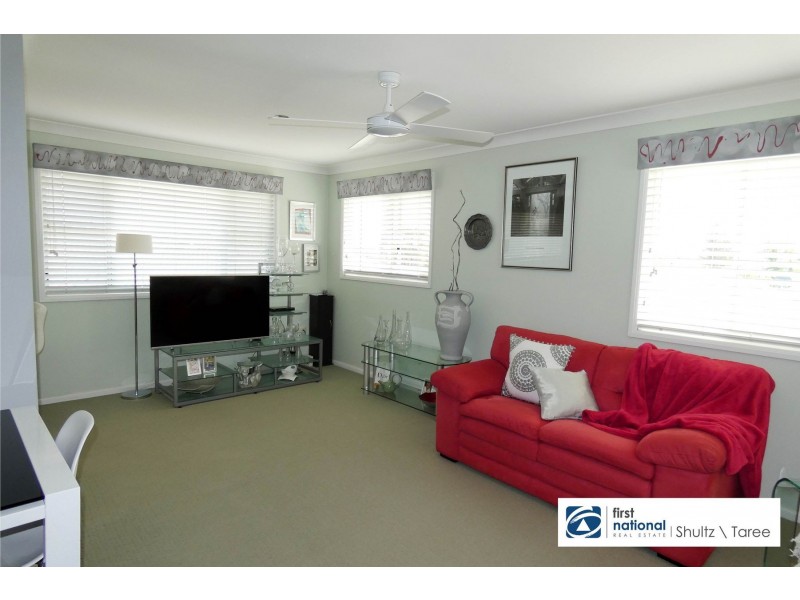 5/35-37 Old Bar Road, Old Bar NSW 2430